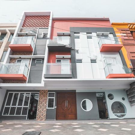 Super Oyo 1487 Residence Khoe Dżakarta Zewnętrze zdjęcie