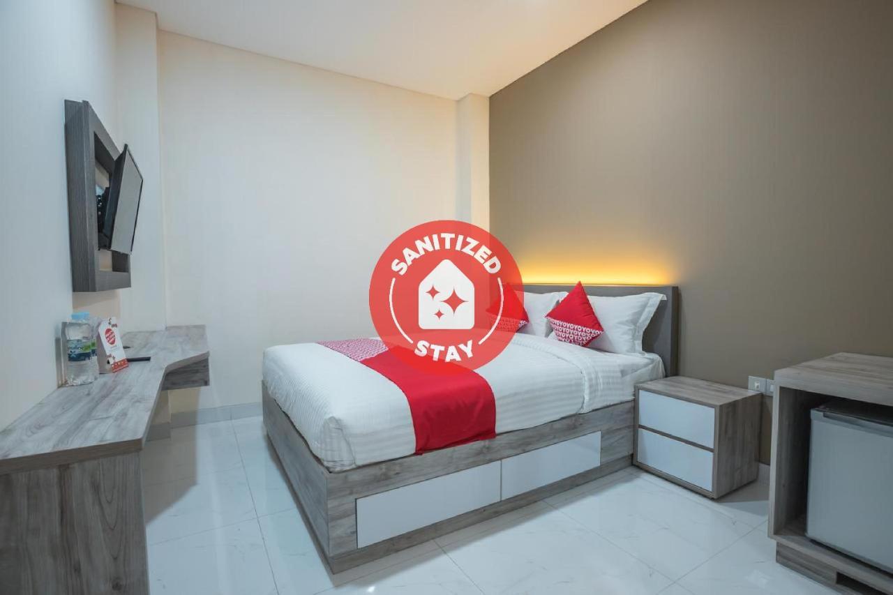 Super Oyo 1487 Residence Khoe Dżakarta Zewnętrze zdjęcie