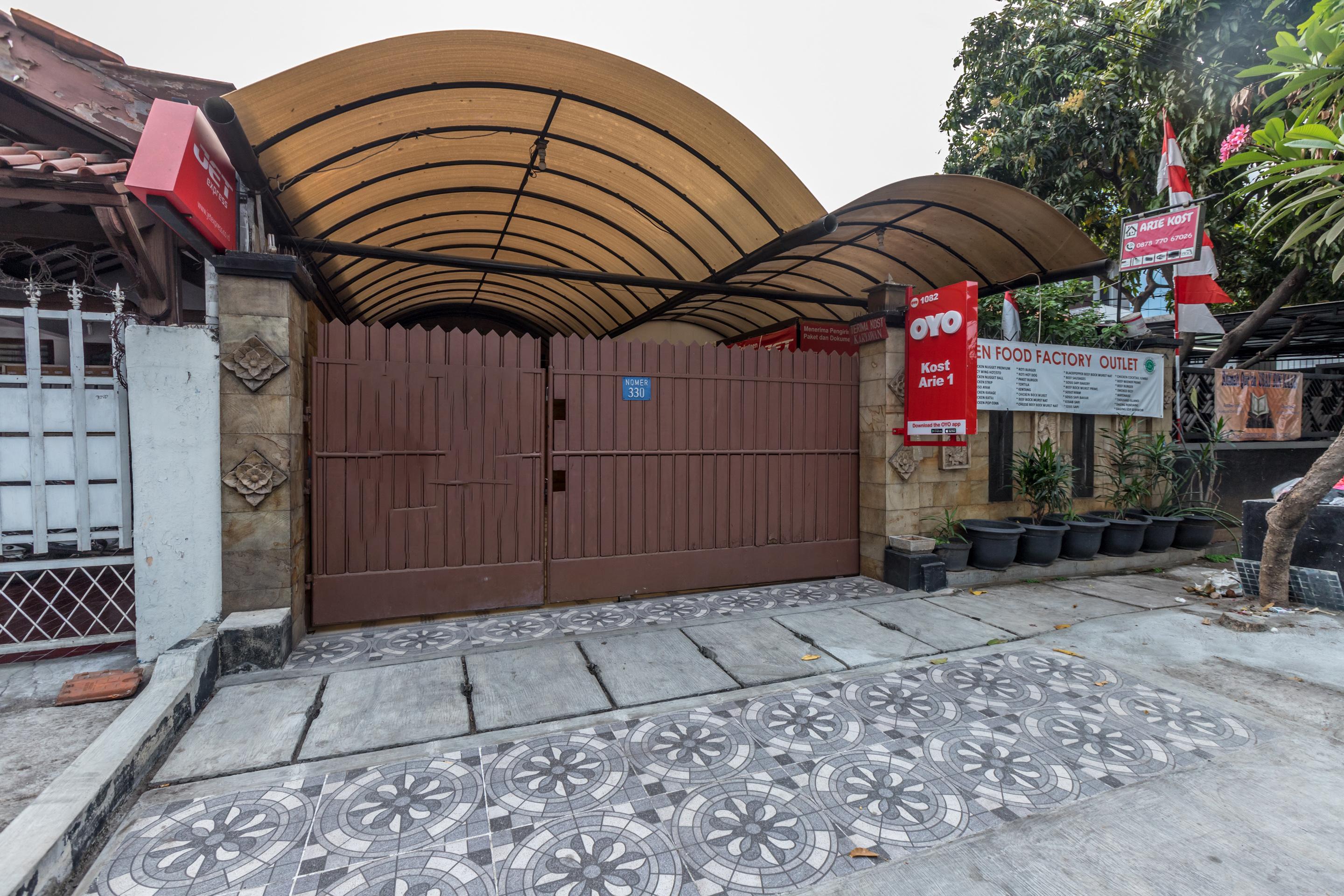 Super Oyo 1487 Residence Khoe Dżakarta Zewnętrze zdjęcie