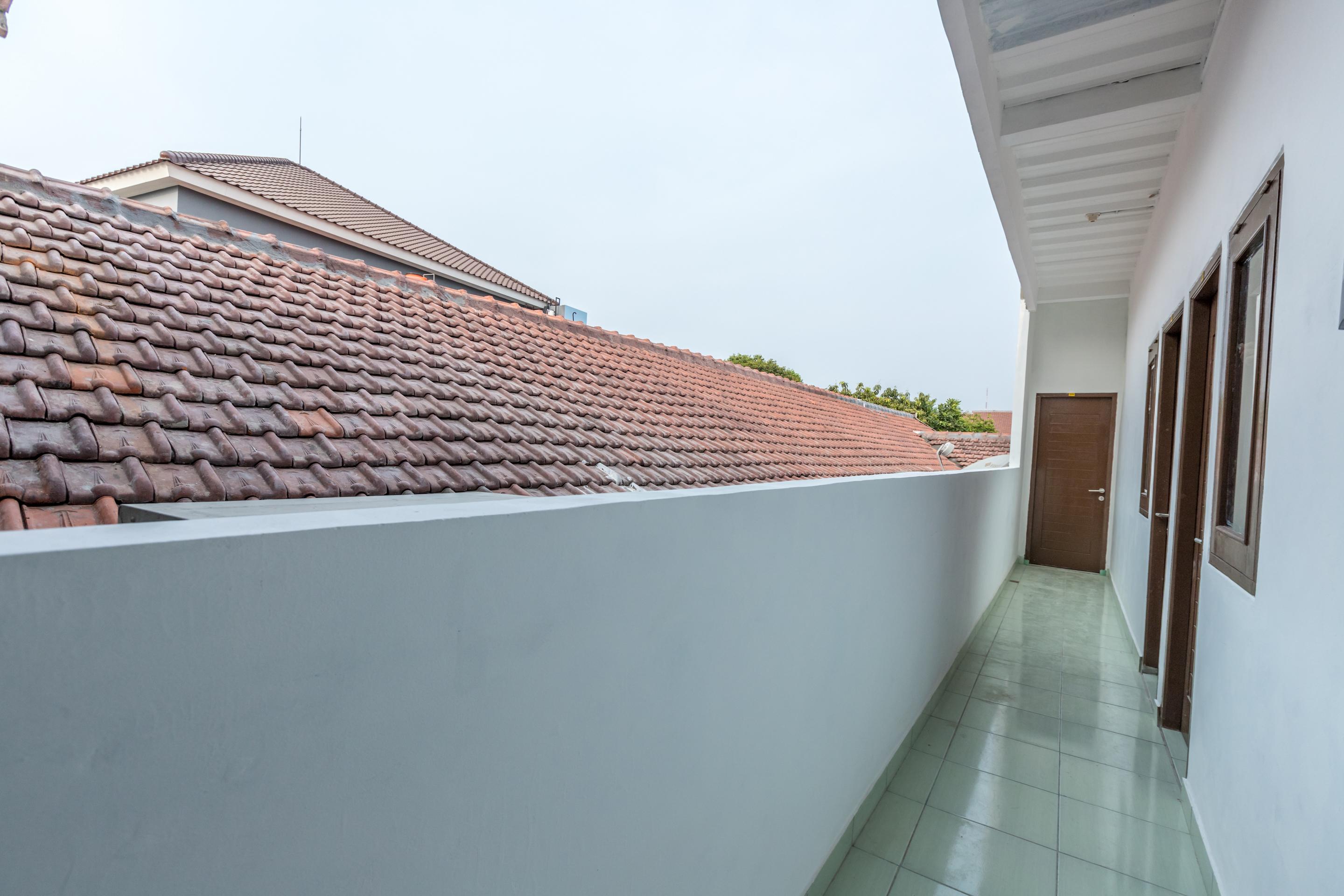 Super Oyo 1487 Residence Khoe Dżakarta Zewnętrze zdjęcie